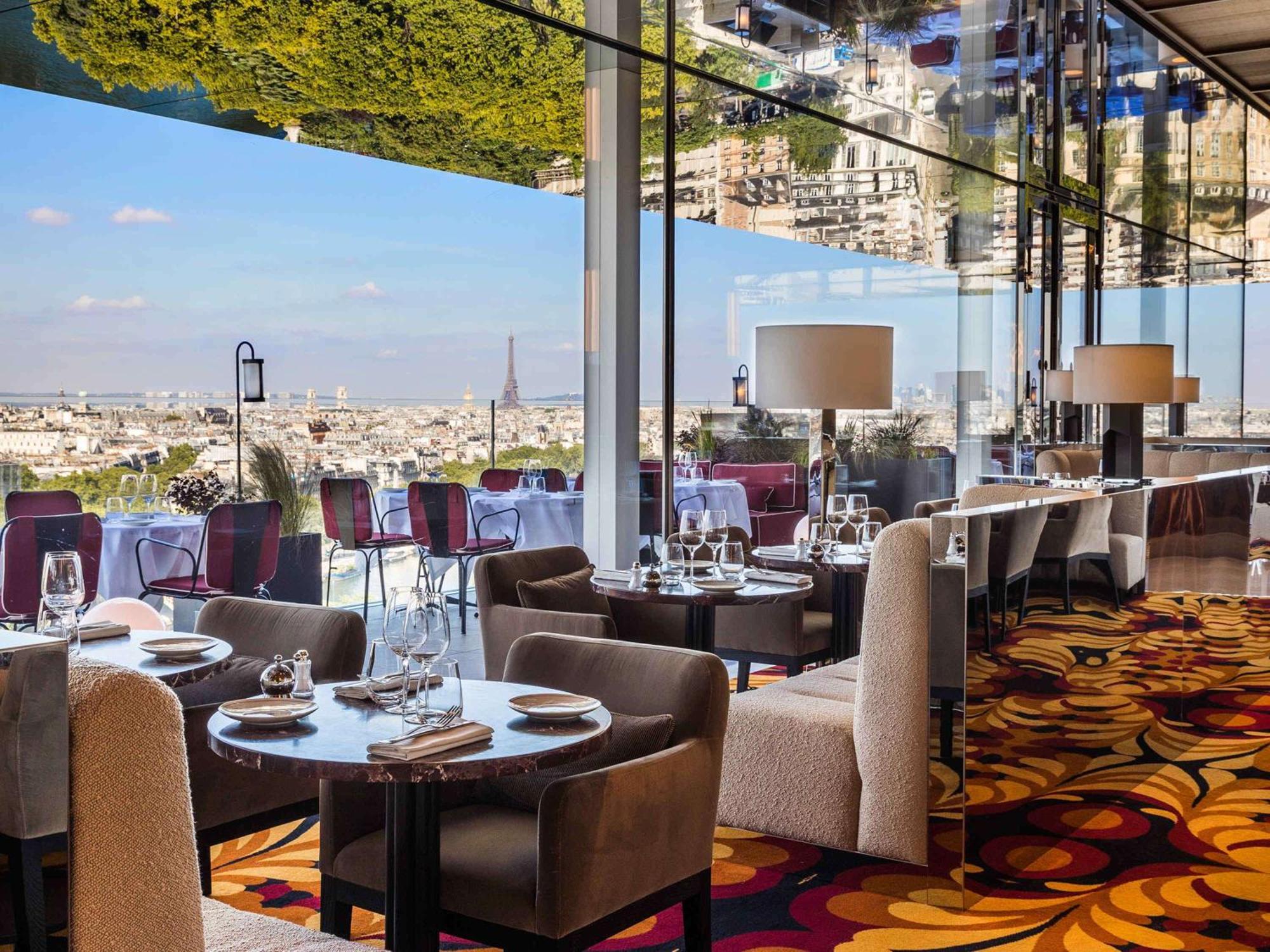 So/ Paris Hotel ภายนอก รูปภาพ Restaurant Le Ciel